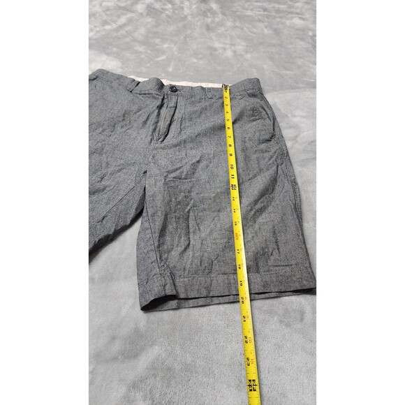 J. Crew Men's Gray 100% Cotton 9" Inseam Shorts - Picture 7 of 8